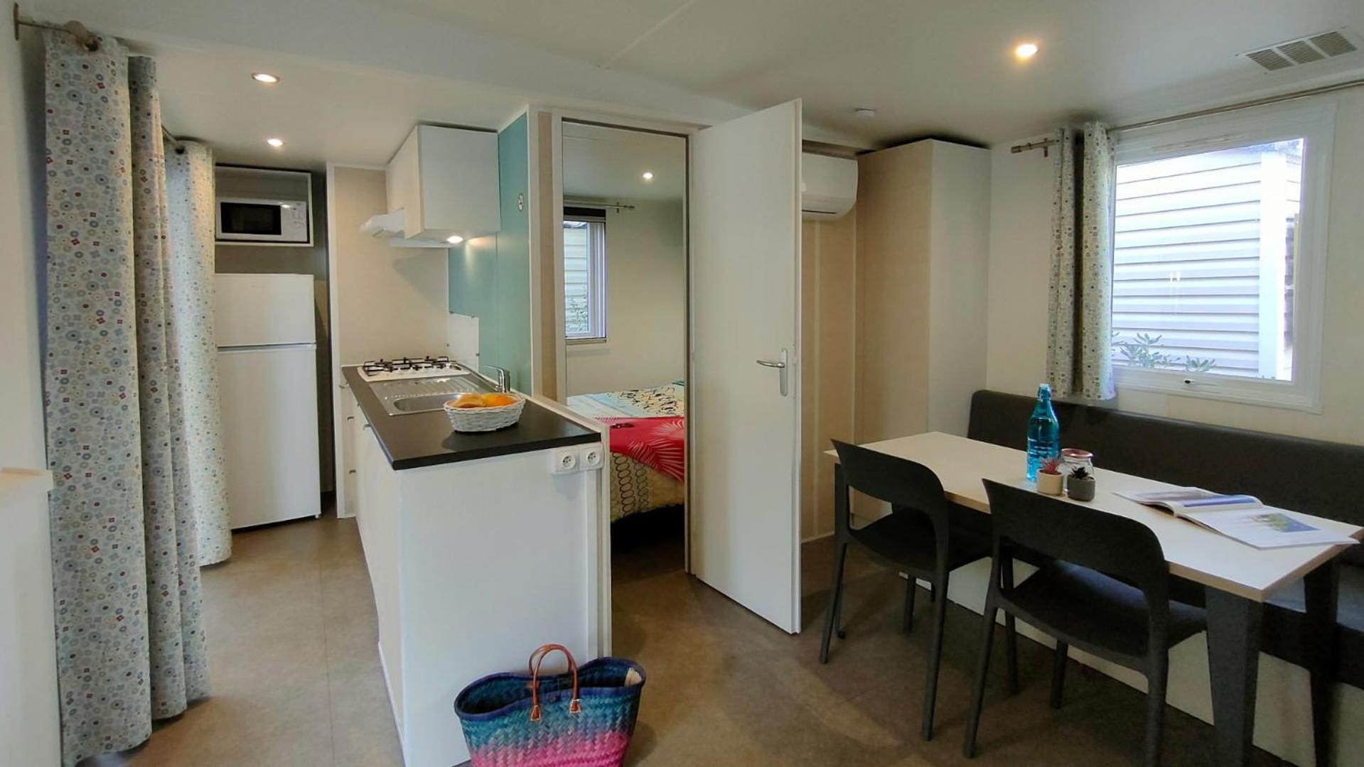 Camping La Bergerie Plage Hyères Habitación foto