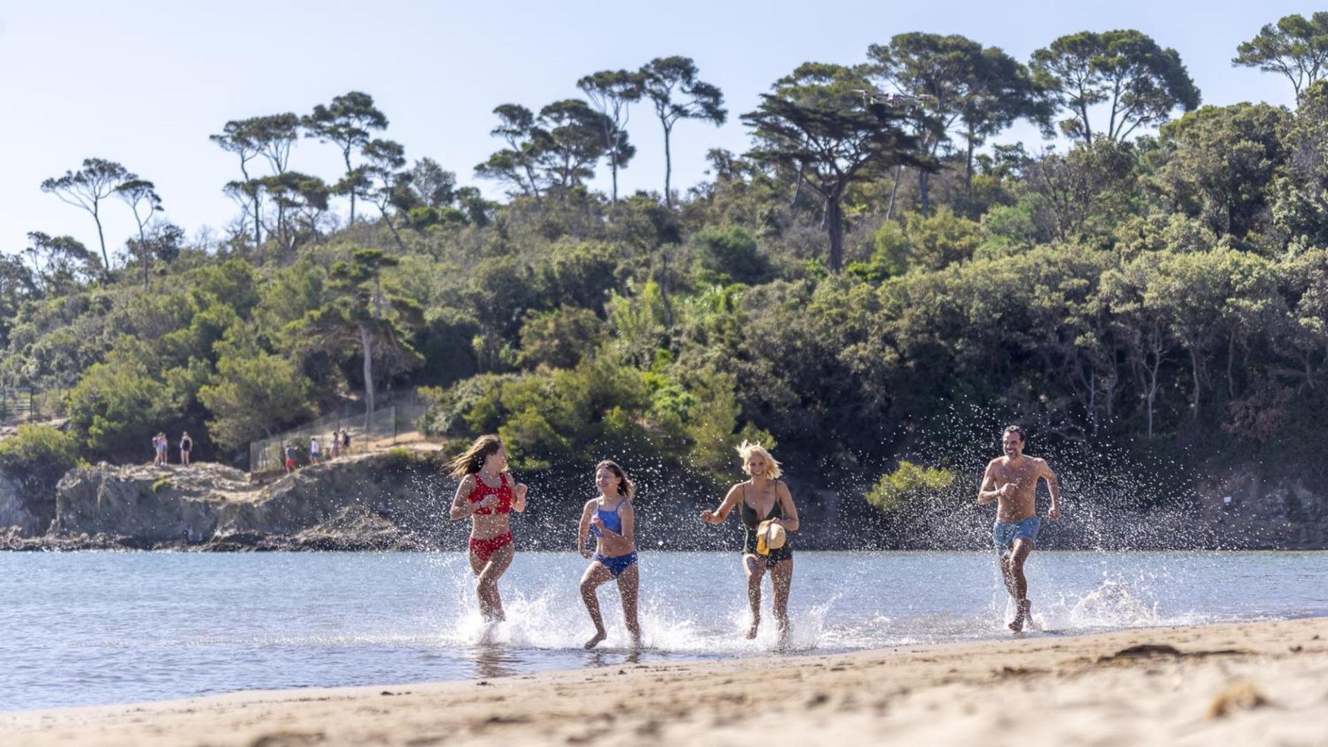 Camping La Bergerie Plage Hyères Exterior foto