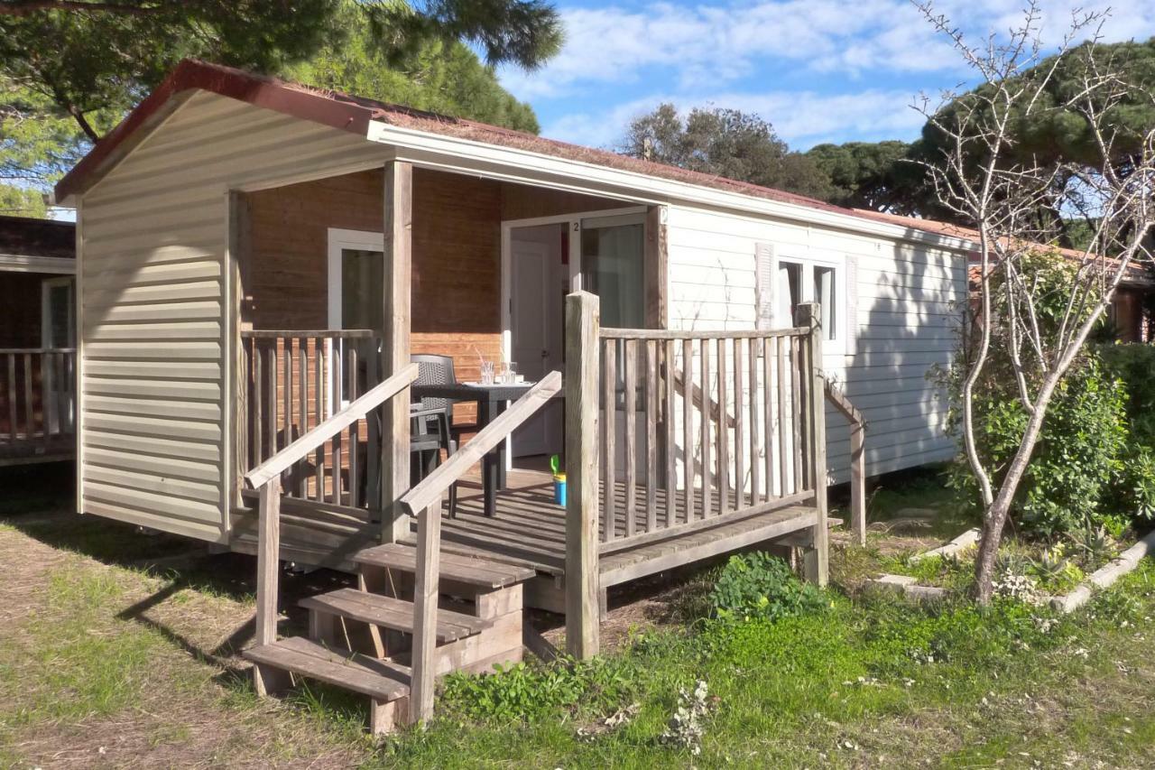 Camping La Bergerie Plage Hyères Habitación foto